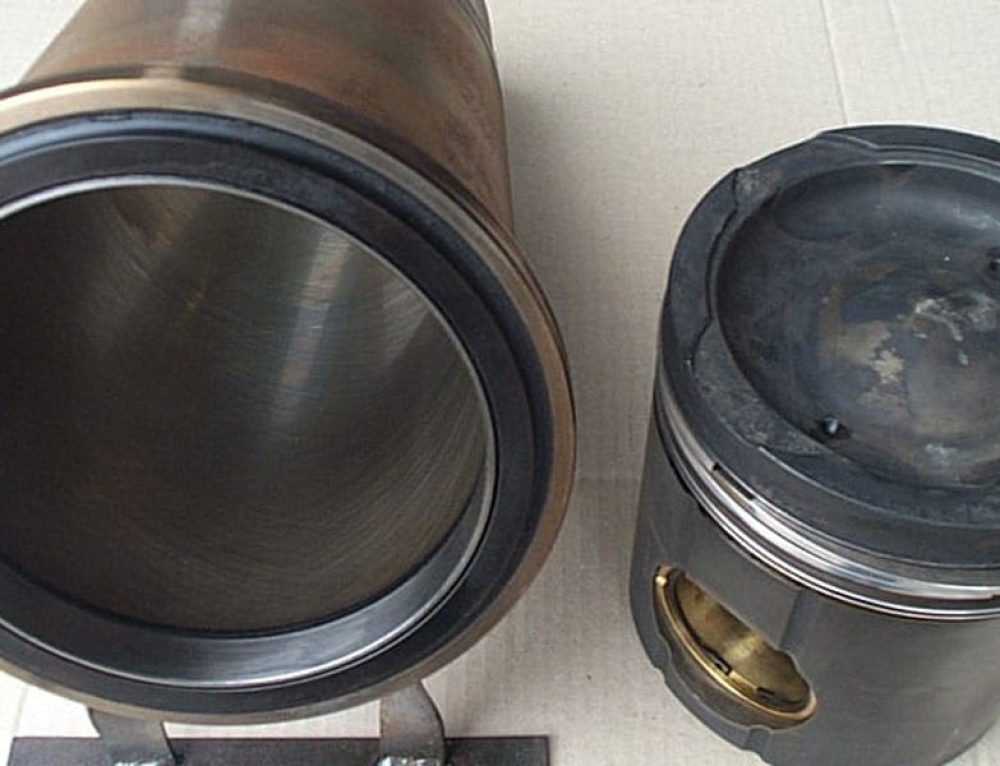 Diesel Engine oil sludge buildup can destroy your engine Diesel Smoke